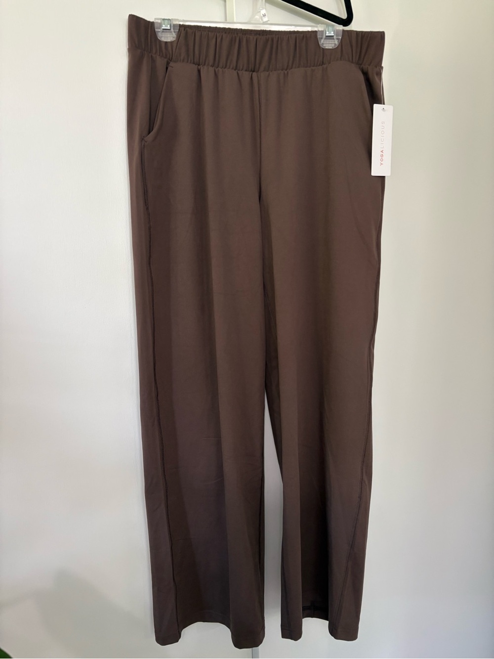 NWT Yogalicious Women’s Large Lux Rodeo Pants Brown - Elastic-Waist & Pockets